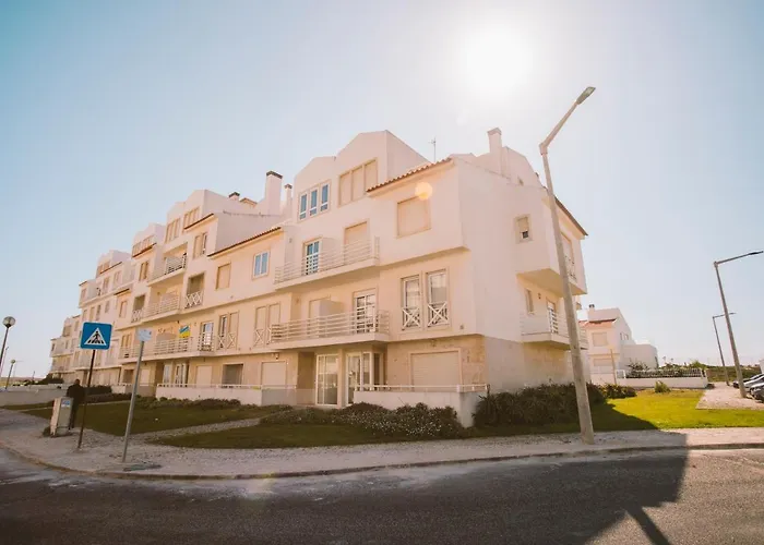 52 - Baleal Surfside