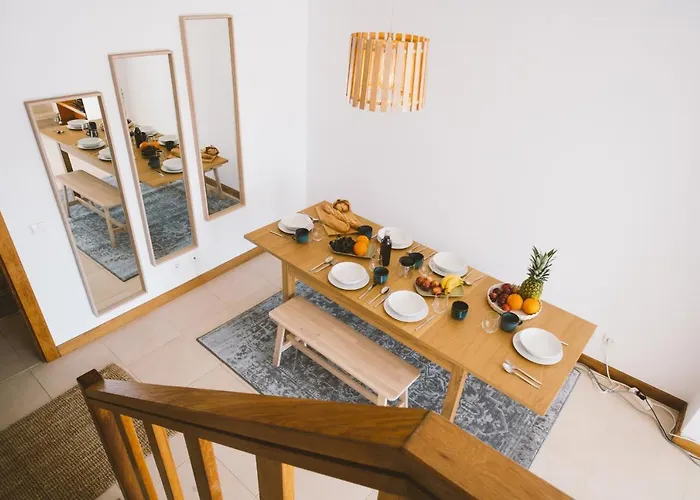 52 - Baleal Surfside Феррел